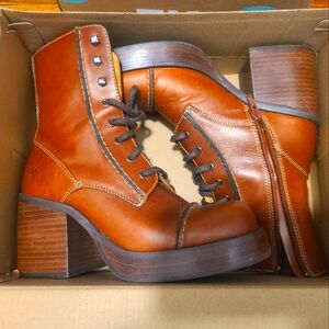 Frye villager lace up boot boots leather